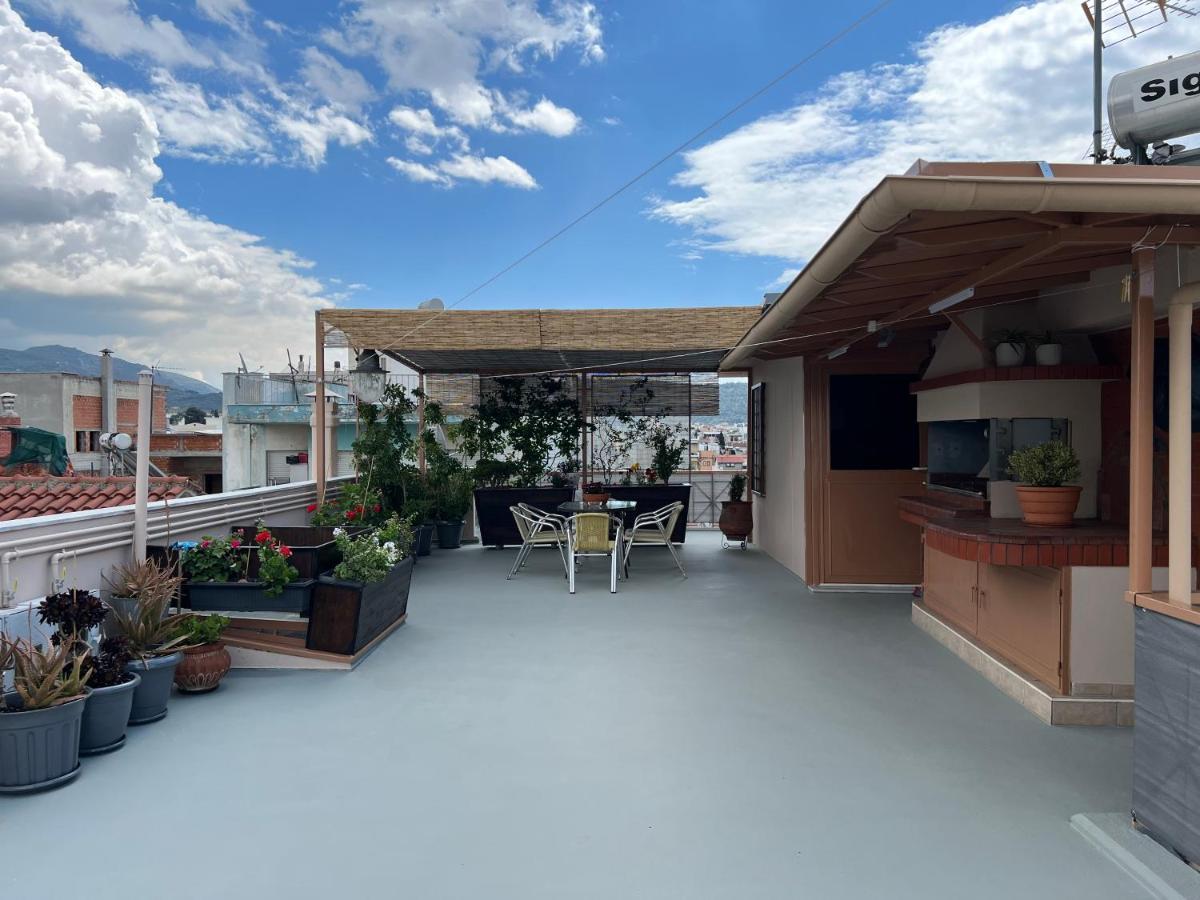 Apartment Away From