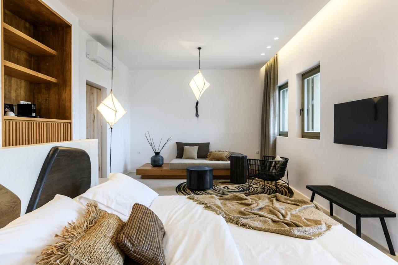The Mykonist Panormos Exclusive & Hotel Panormos (Mykonos)
