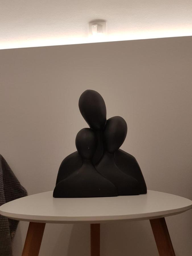 Theti Apartment *