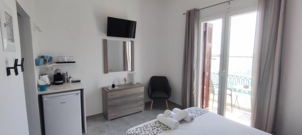Apartment Flisvos Tinos