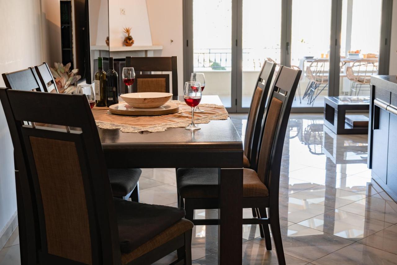 Cielo Alto Penthouse - 4 Bedrooms, Sleeps 10 * Argostoli (Kefalonia)