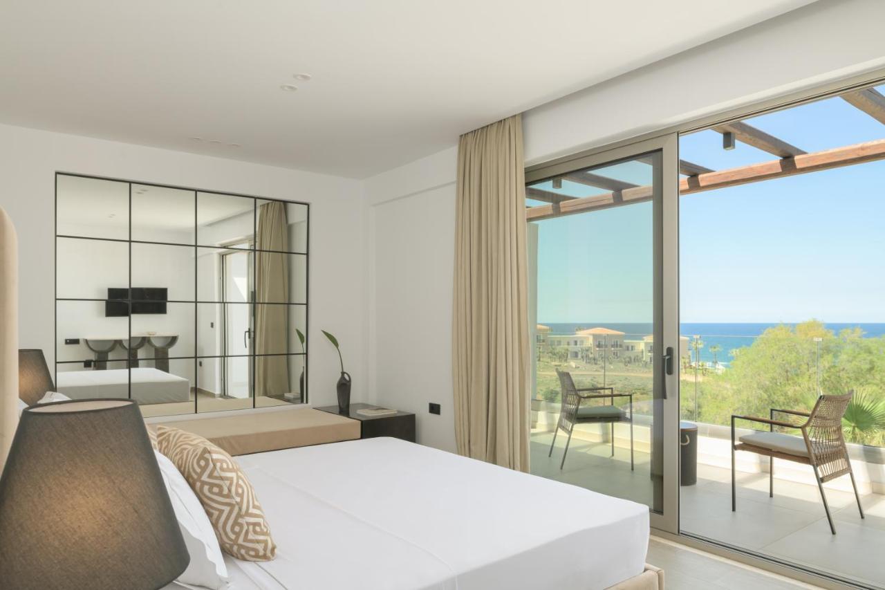 Villa Nos Duos Villa, A Spectacular Beachfront Escape, By Thinkvilla *