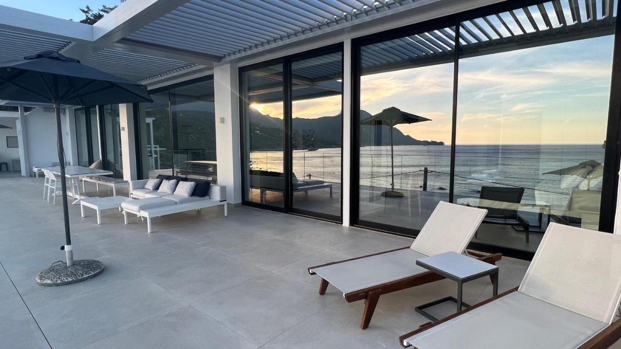 Nostos Beachfront Sea View Privet Pool Villa *