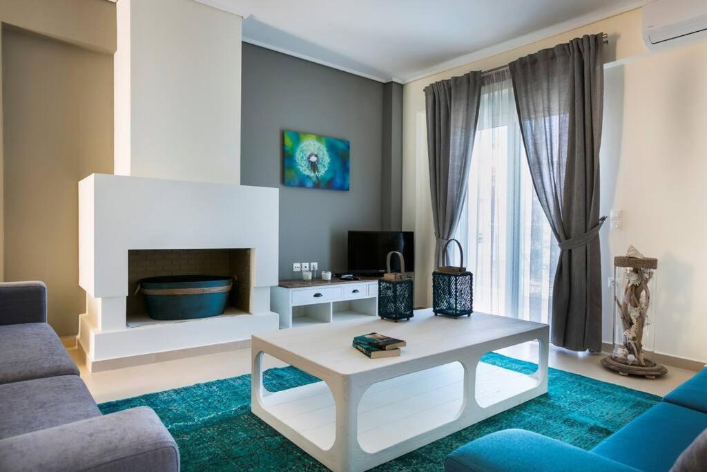 Apartment Eucalyptus Sea View Karavomylos