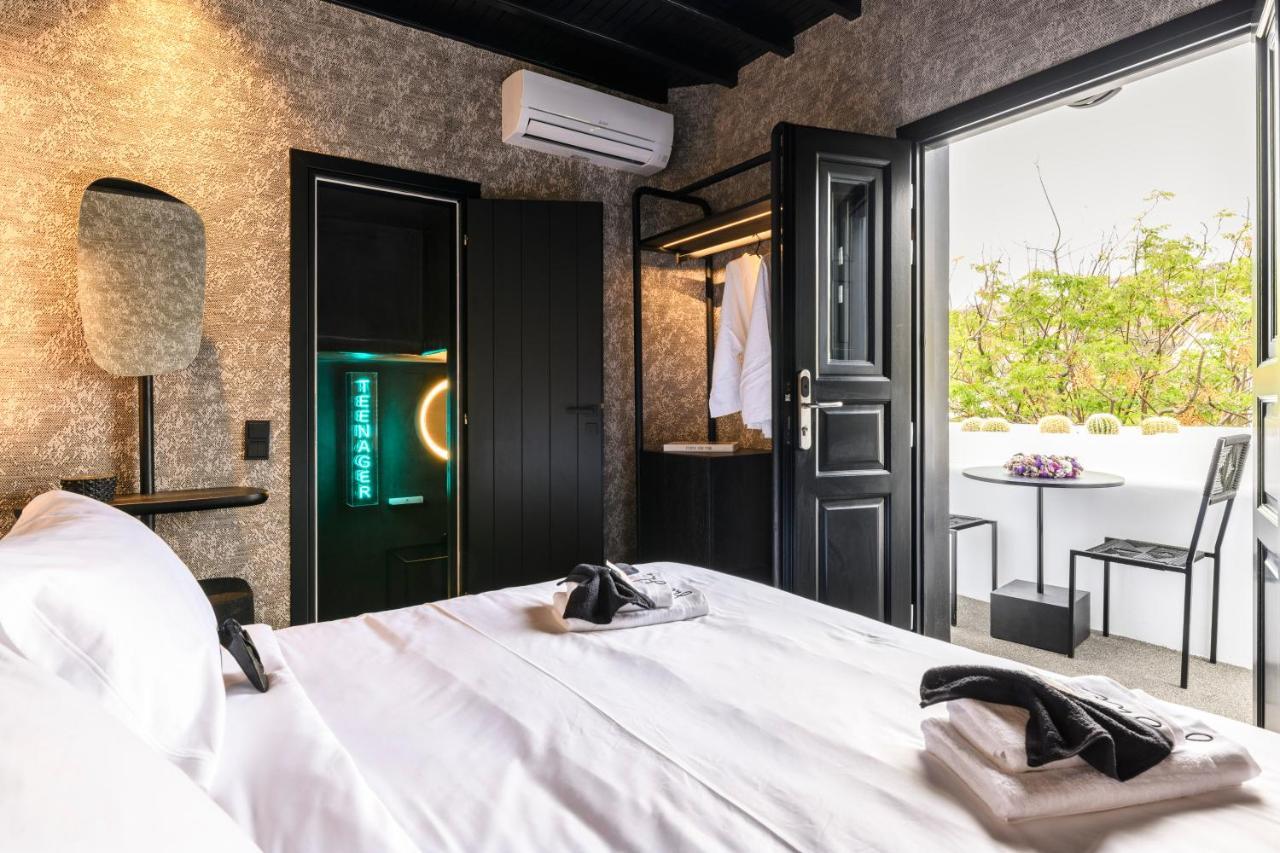 She Mykonos Boutique 3*