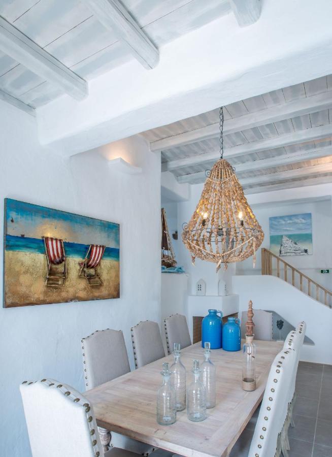 Grand Villa With Sea View And Private Pool Up To 8 Persons Apv Golden Beach Paros * Parikia (Paros)