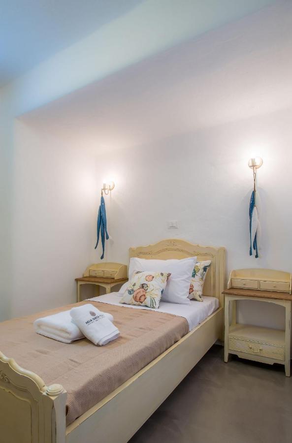 Villa Grand Villa With Sea View And Private Pool Up To 8 Persons Apv Golden Beach Paros Parikia (Paros)