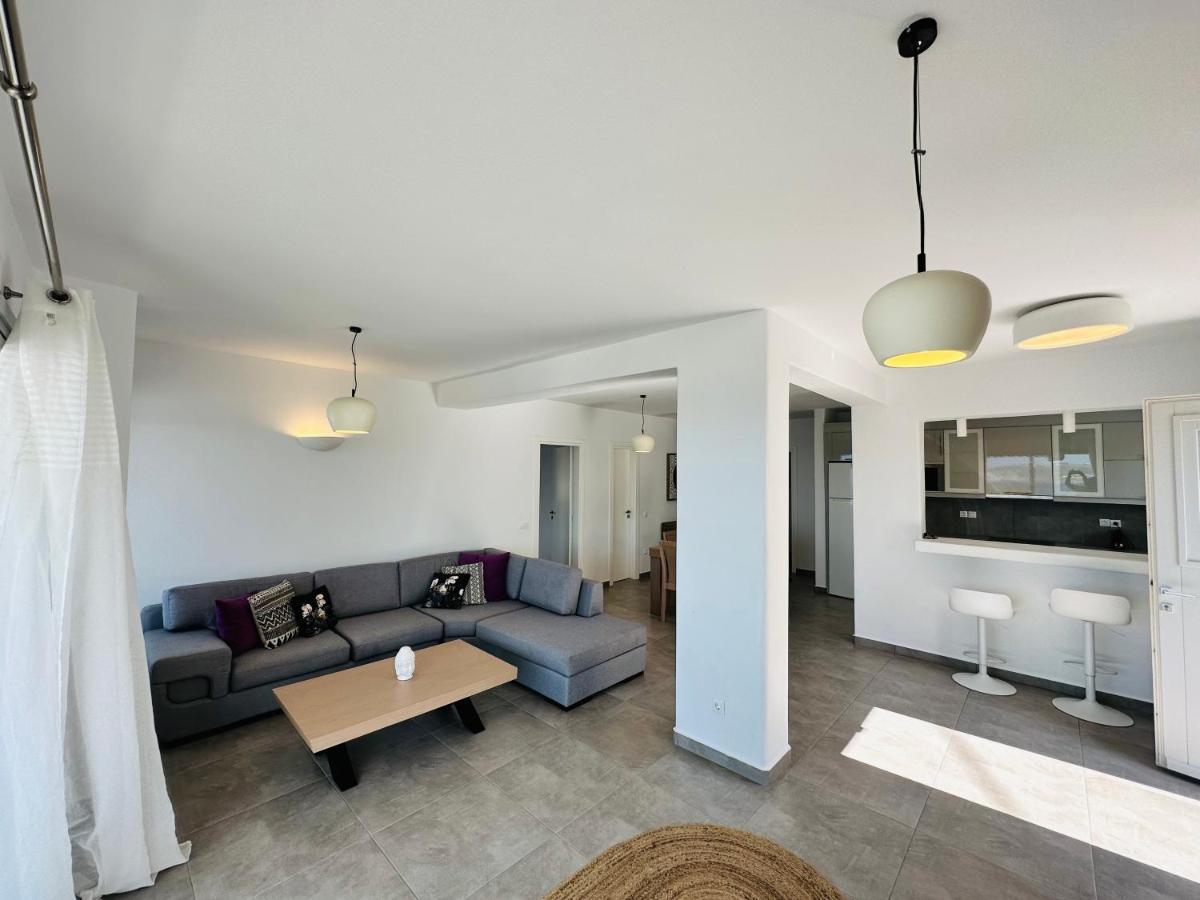 Seaview & Jacuzzi Summer Apartment Mykonos Town