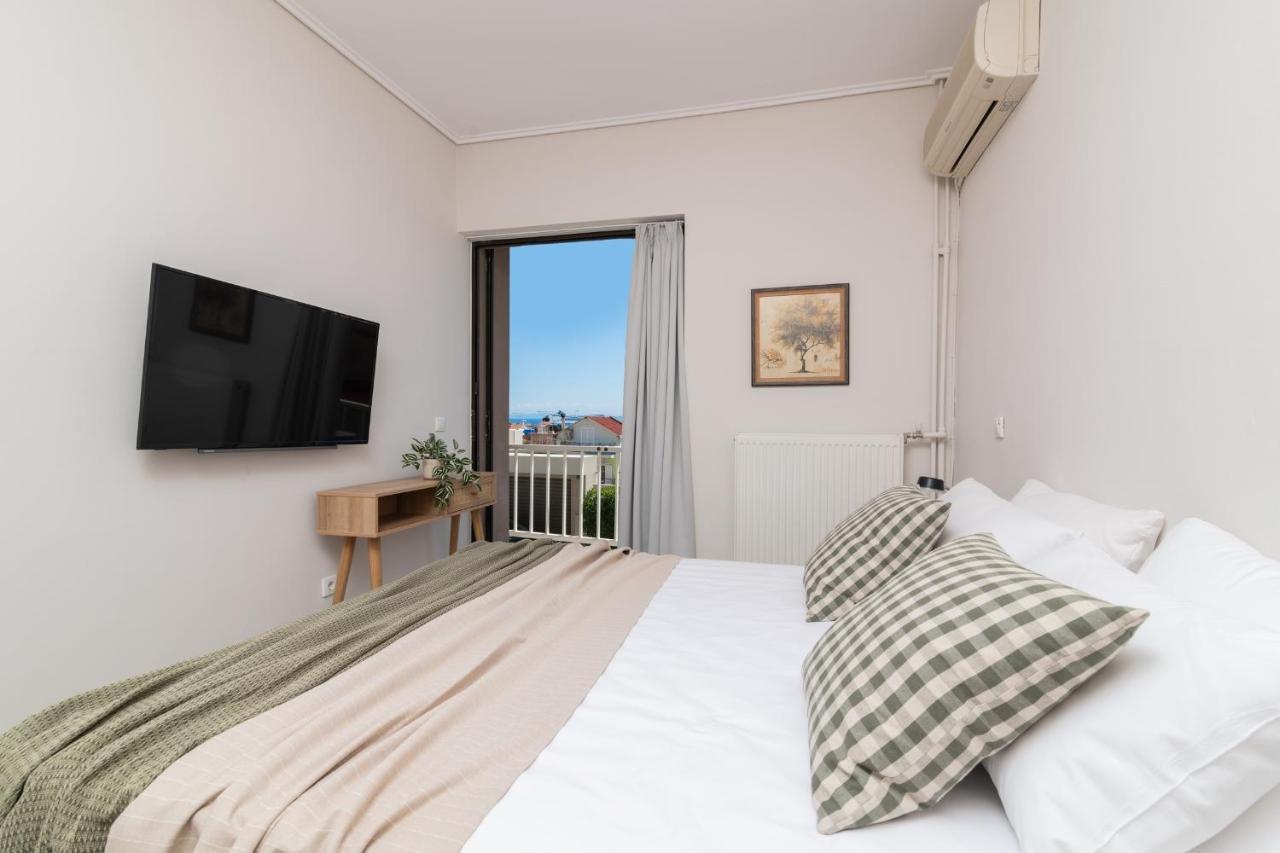Phoenix Apartment Zakynthos Town