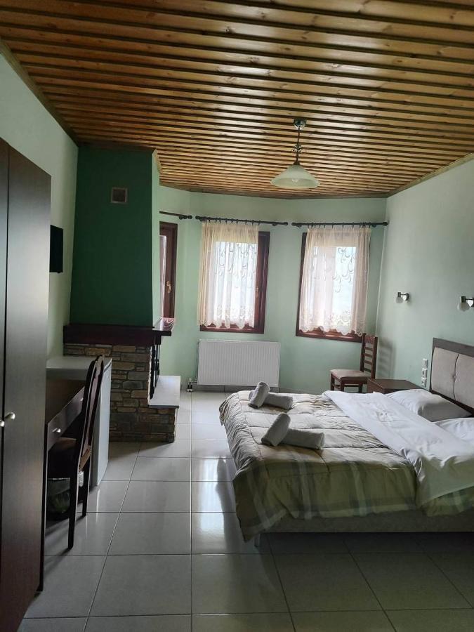 Evridiki Hotel 3*
