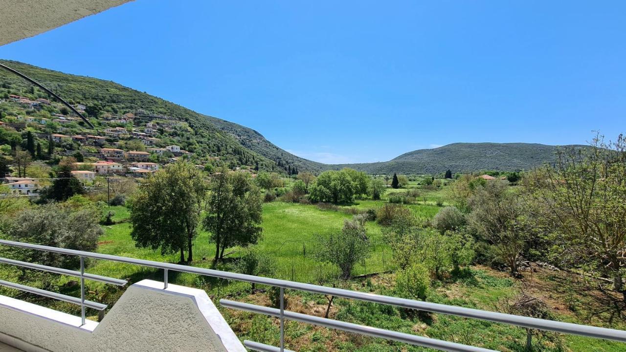 Amarandos Studios - & Marantochori