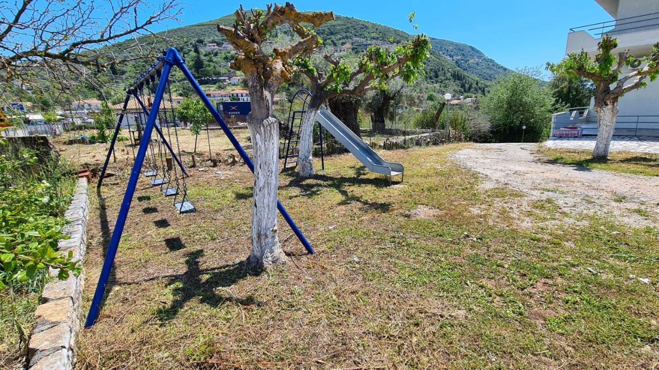 Amarandos Studios - & Apartment