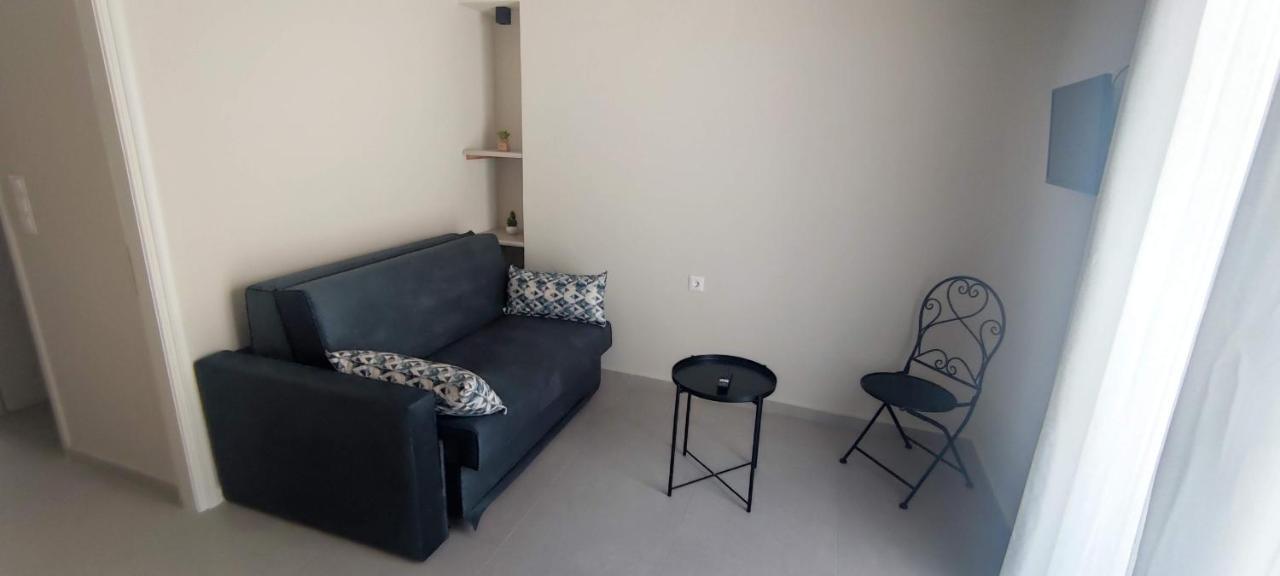 Iris Apartment