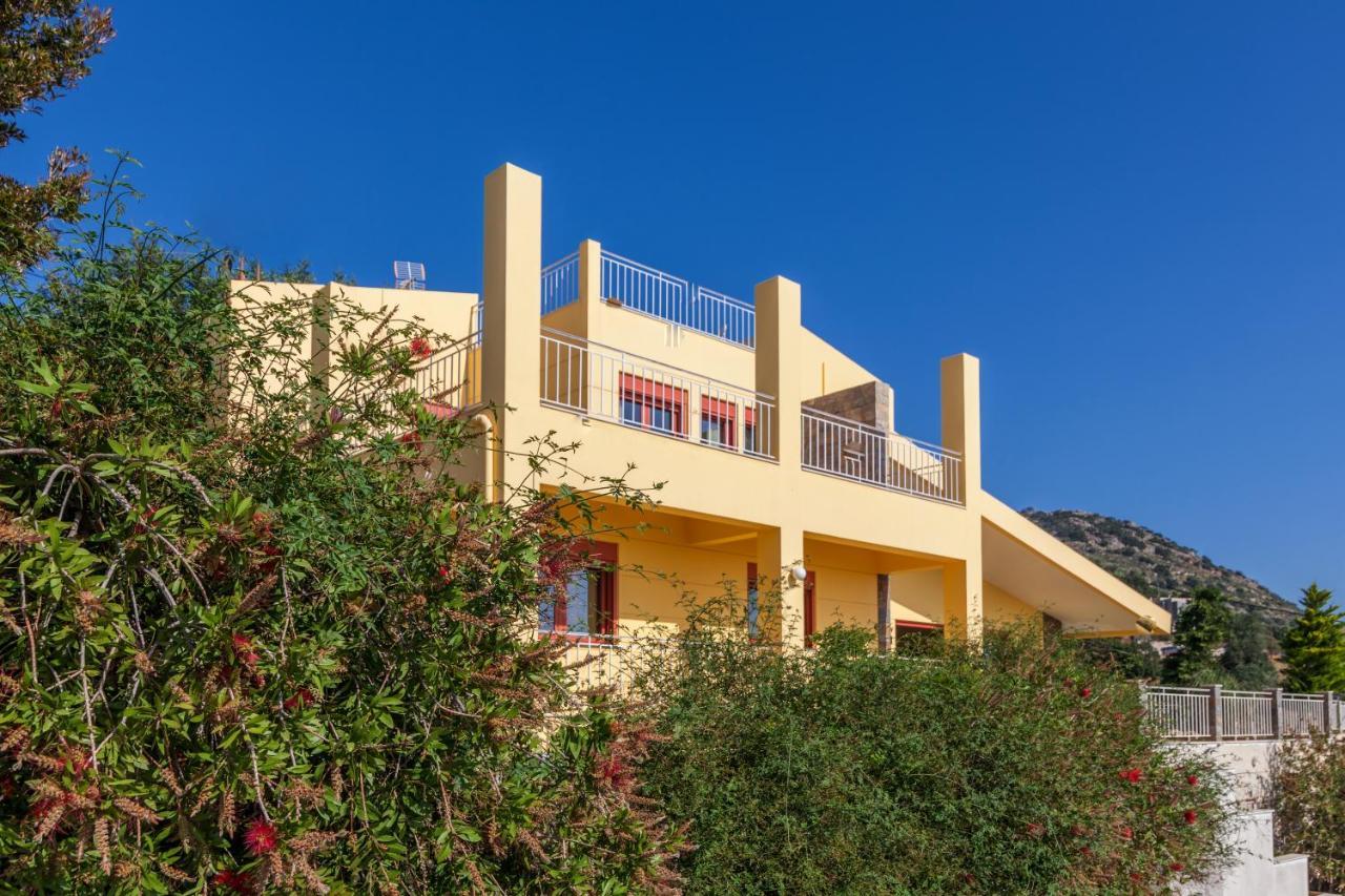 Villa Alexandros Rodhia (Crete)