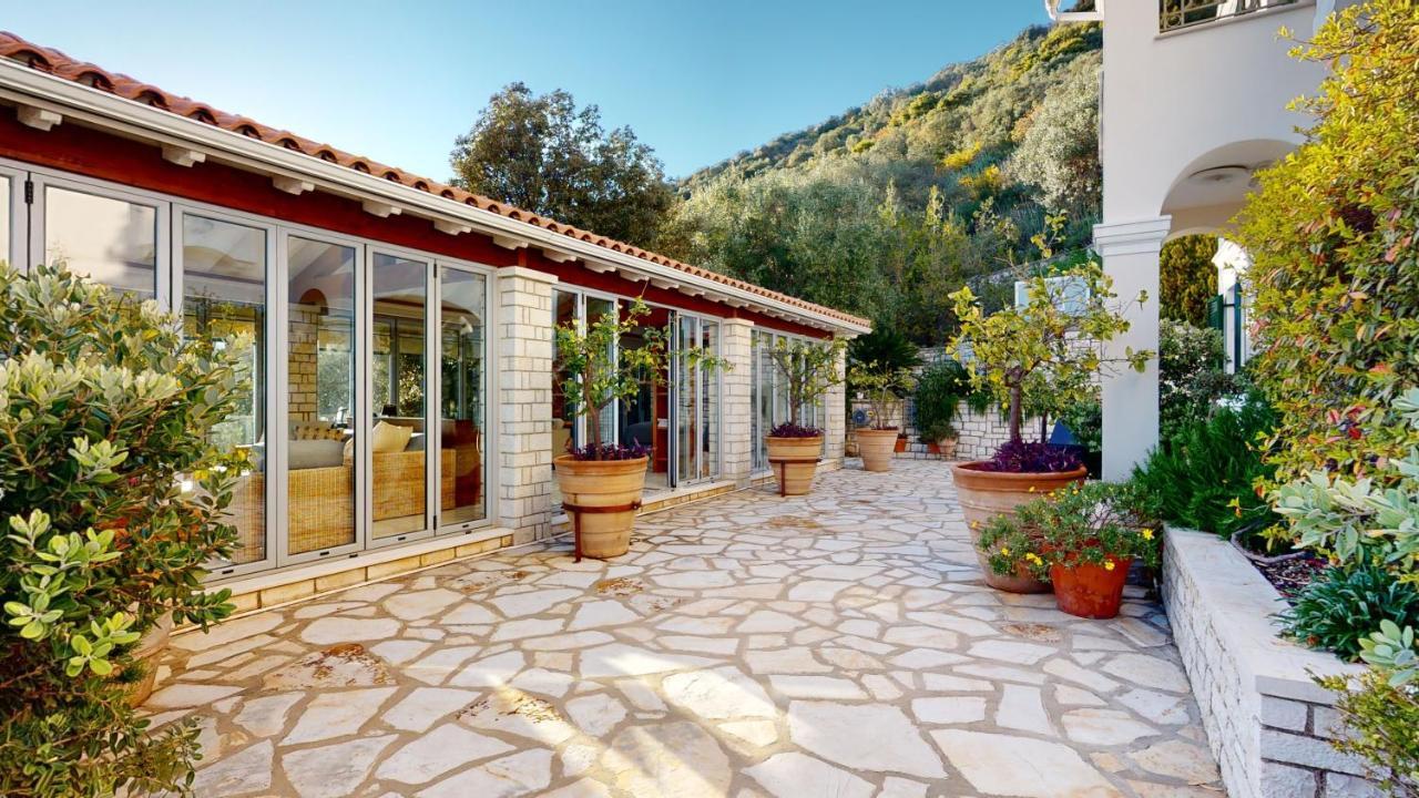 Zeitouni Nisaki (Corfu)