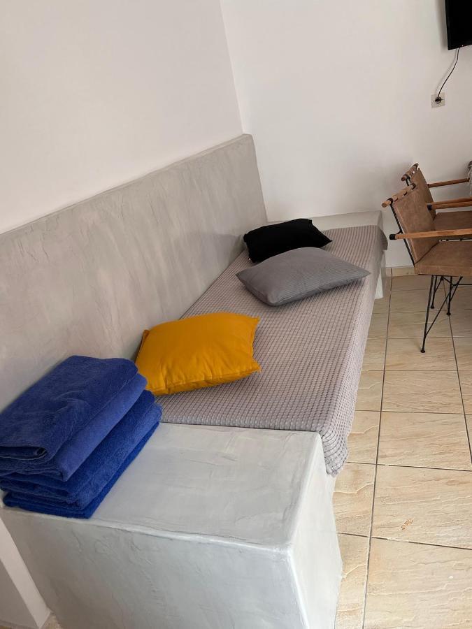 Aparthotel Birds - Including Car 3*