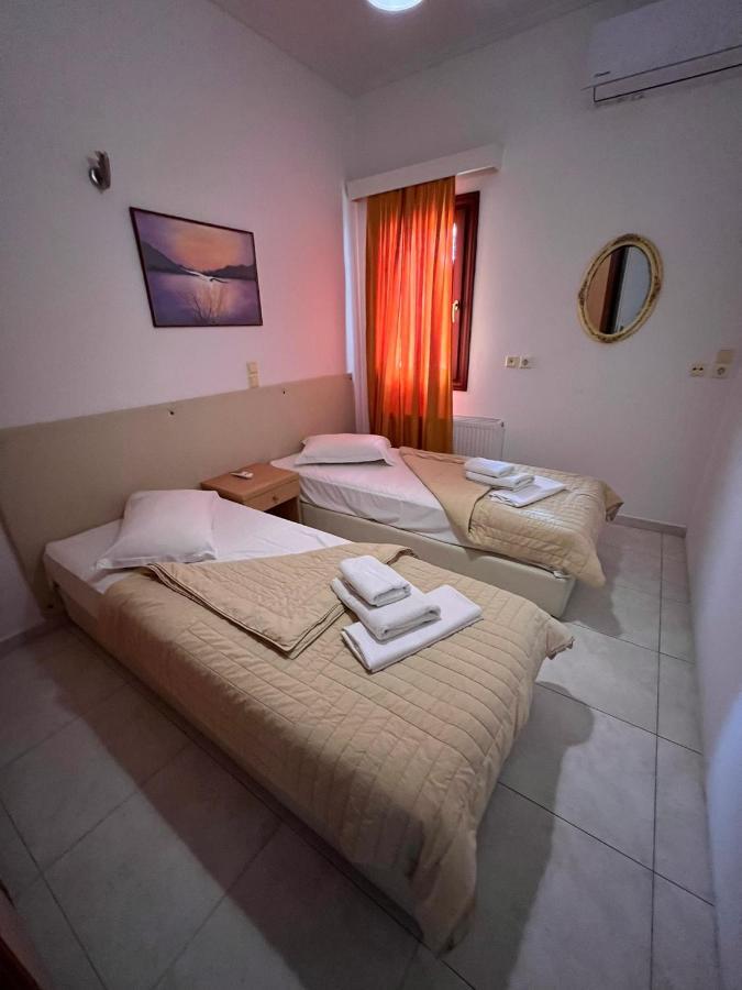 Aparthotel Birds - Including Car 3*