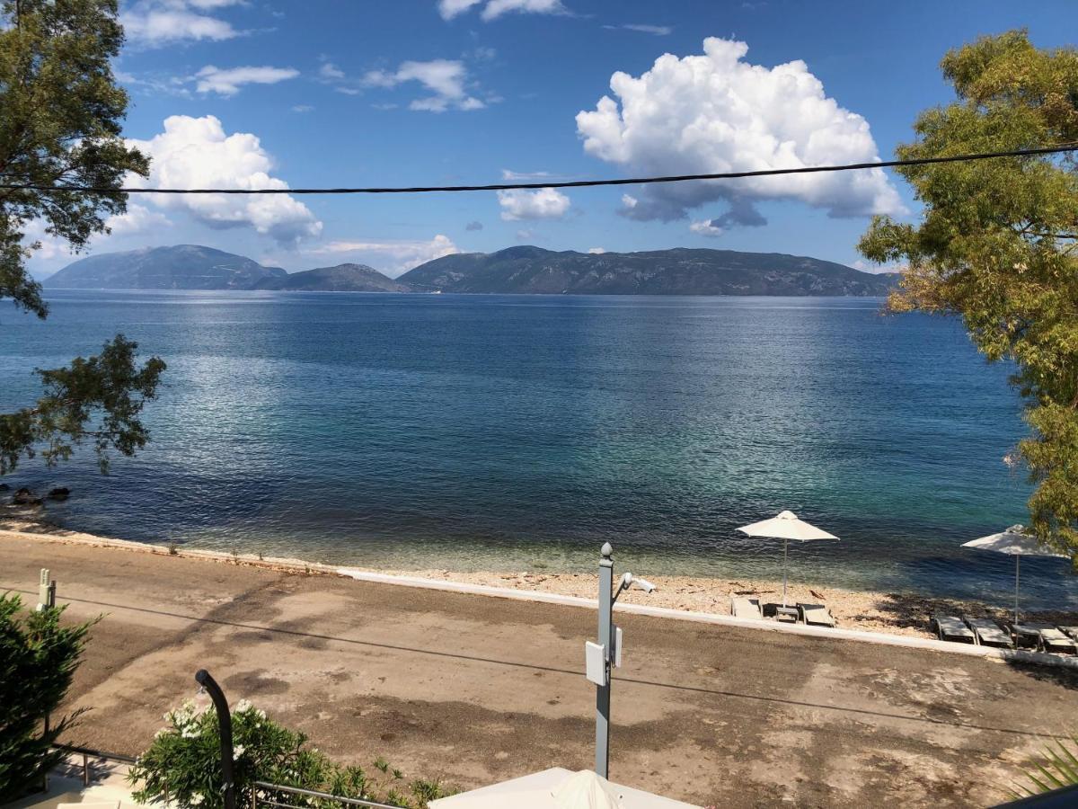Eucalyptus Sea View Karavomylos