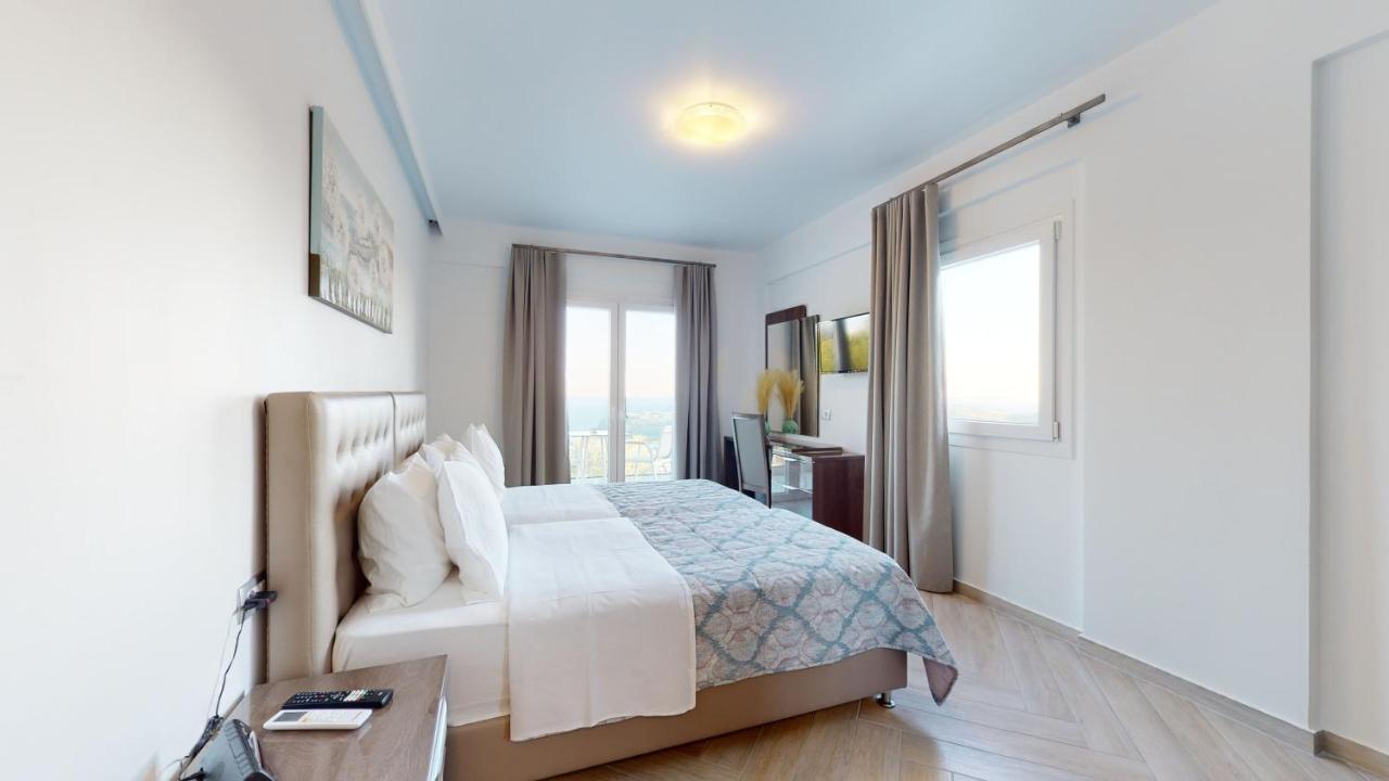 Hotel Golden Lion 3*