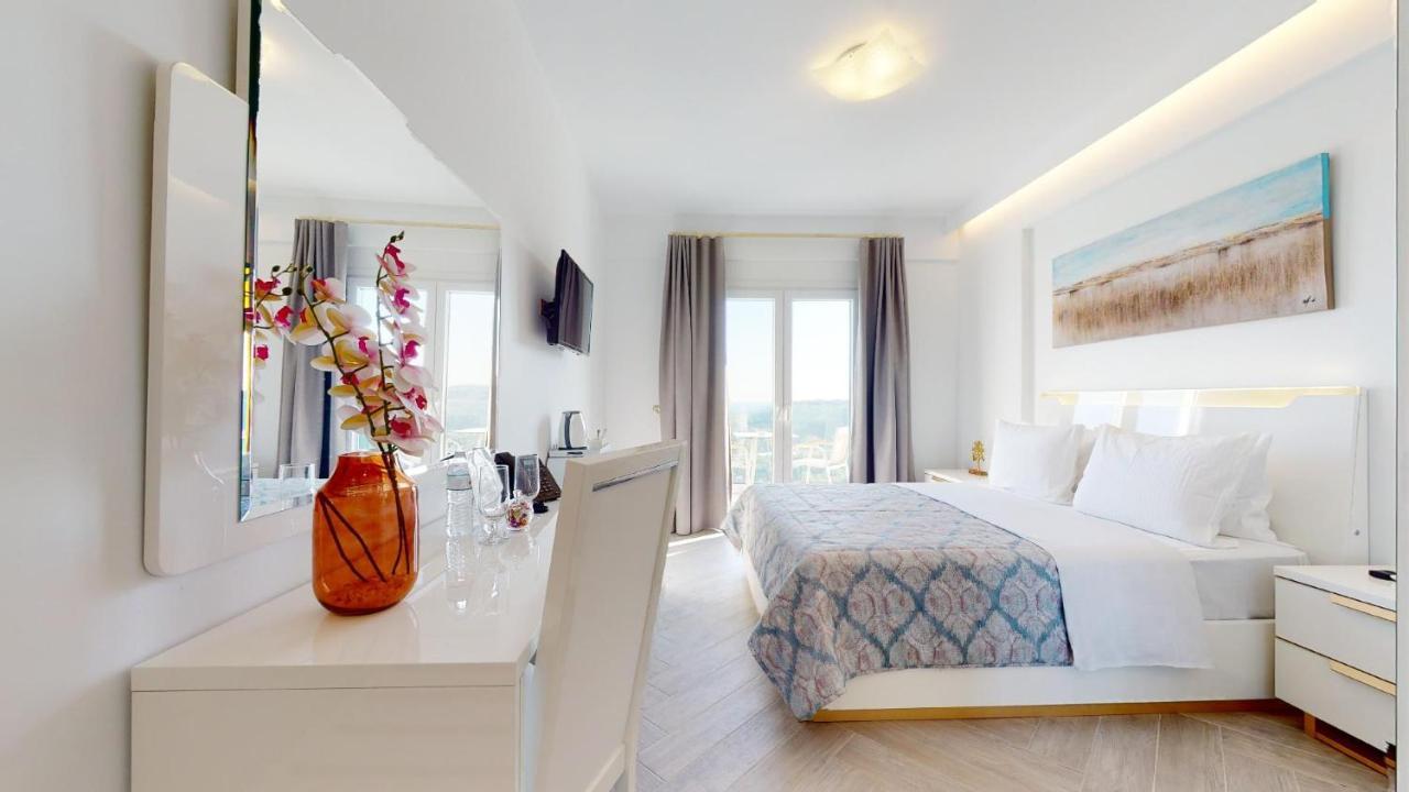 Hotel Golden Lion 3*