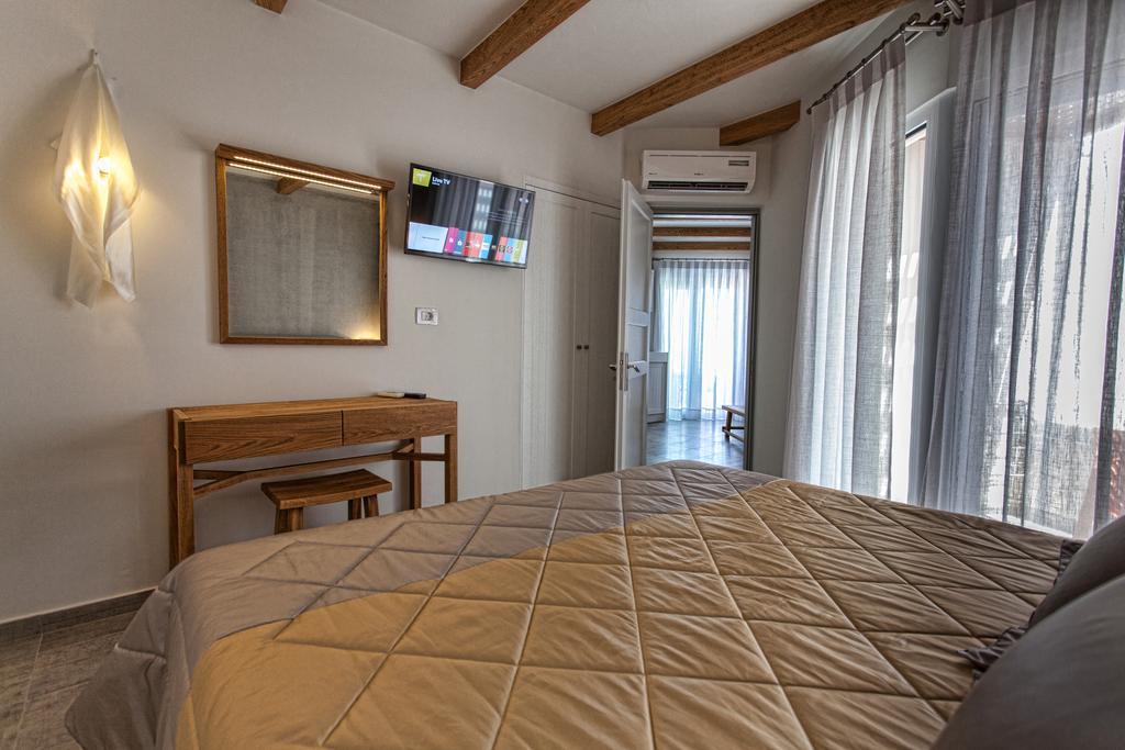 Omiros Boutique Hotel (Adults Only) Hotel