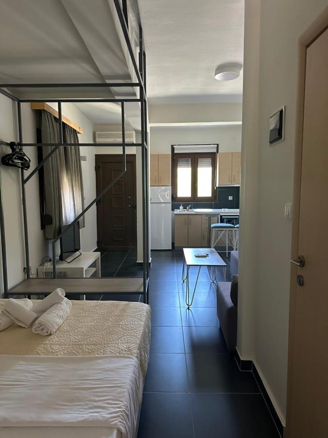 Zinozis Apartment Vourvourou