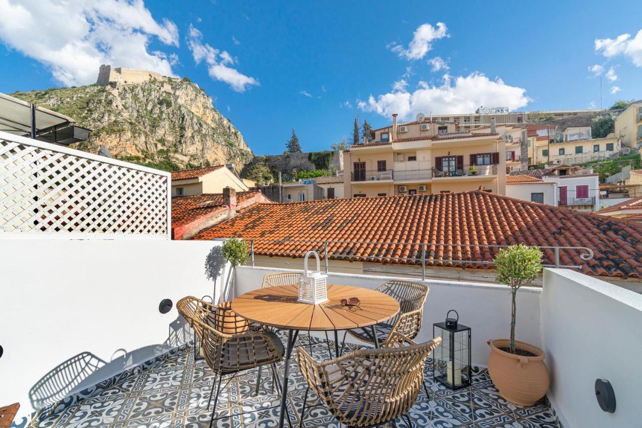 Kastro Holiday home *
