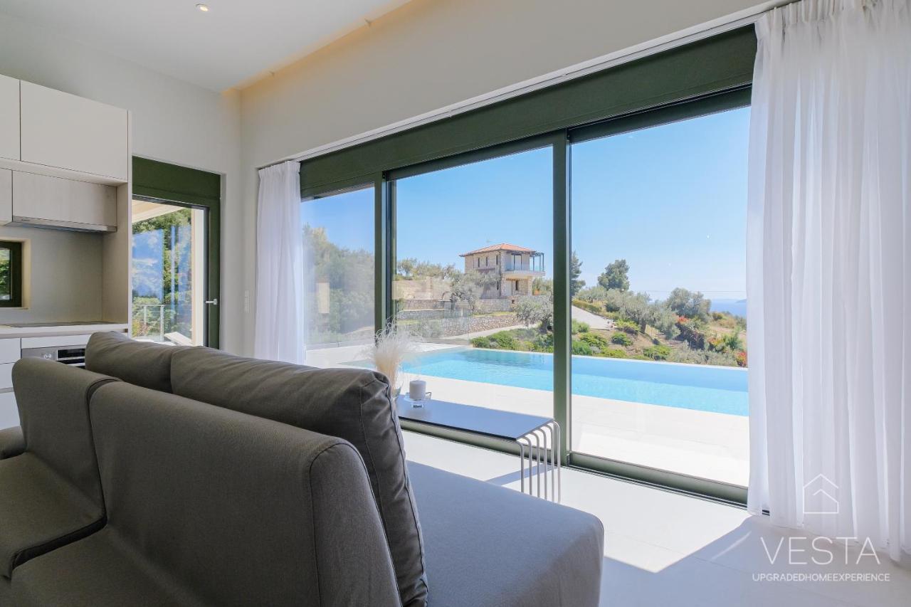Olive Grove - With Private Pool And Garden Nikiti (Sithonia)