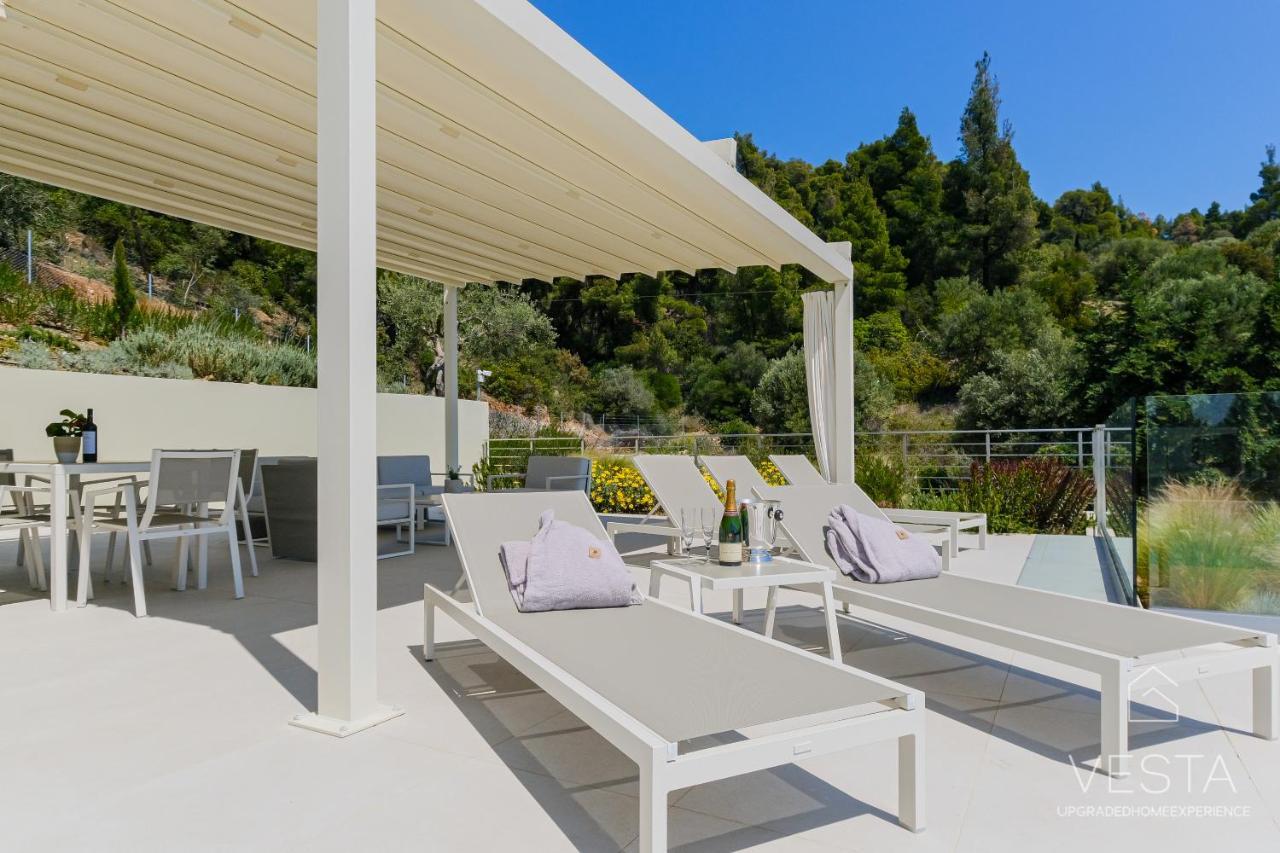 Olive Grove - With Private Pool And Garden Nikiti (Sithonia)