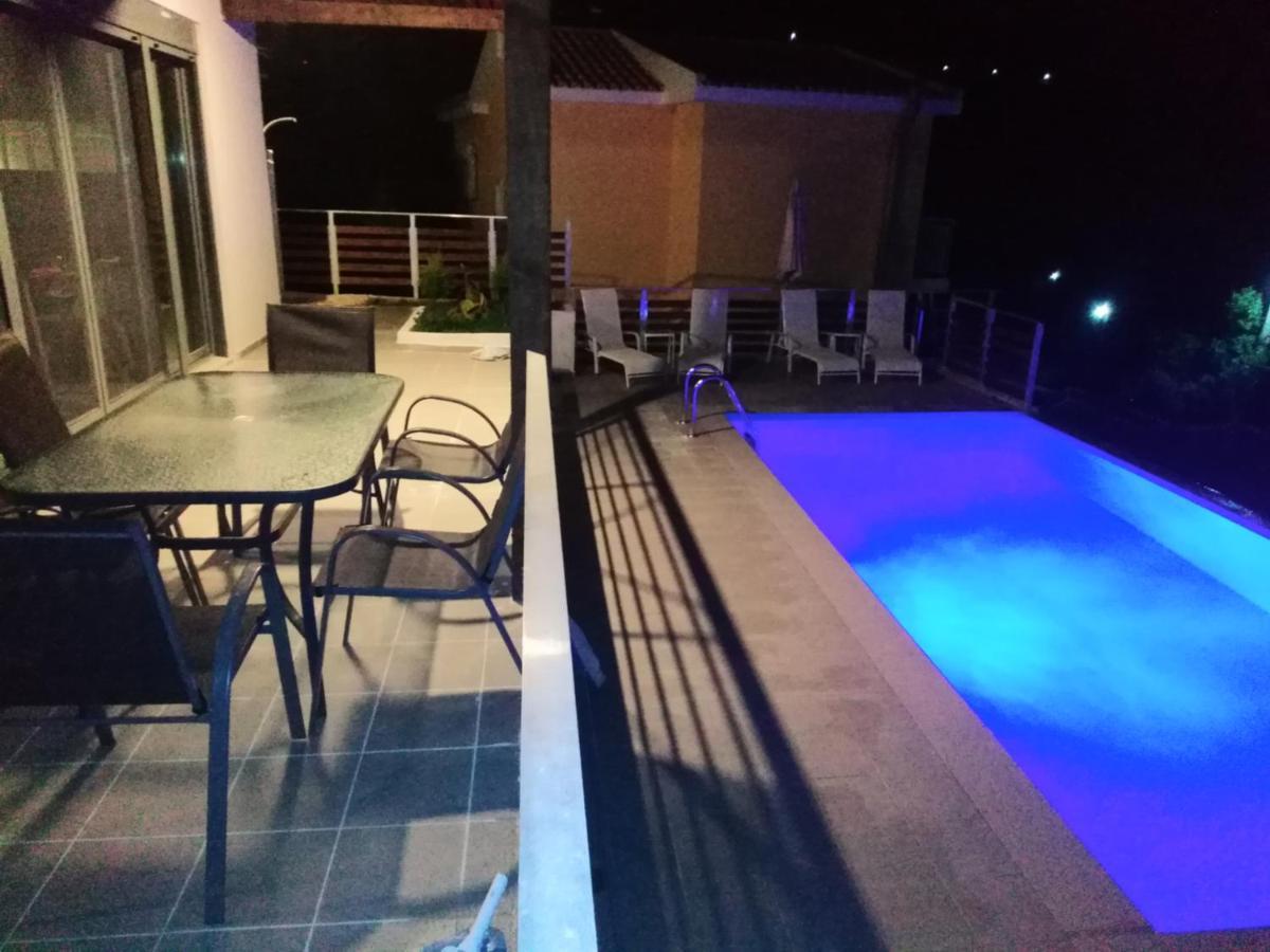 George Sunrise Villa *