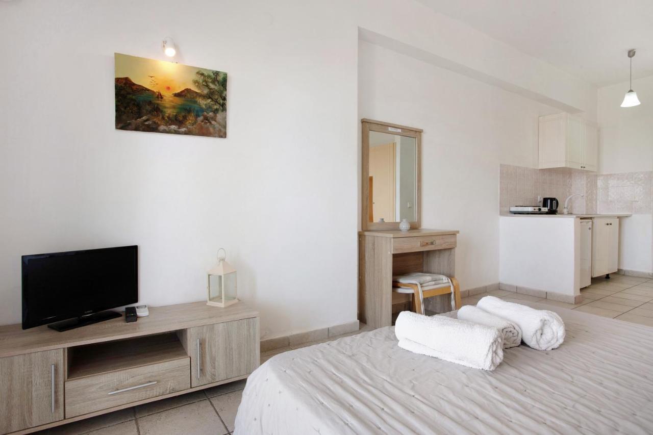 Apartment Yiannis 5 *