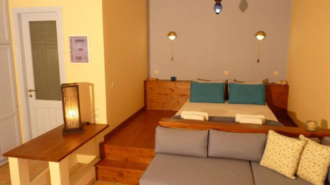 Yioka House * Mikros Gialos