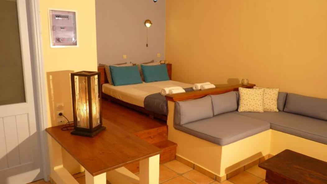 Yioka House Apartment