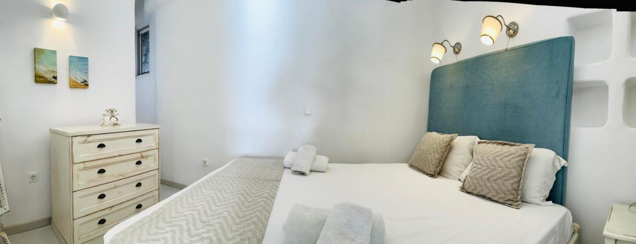 Navy Blue Ornos (Mykonos)