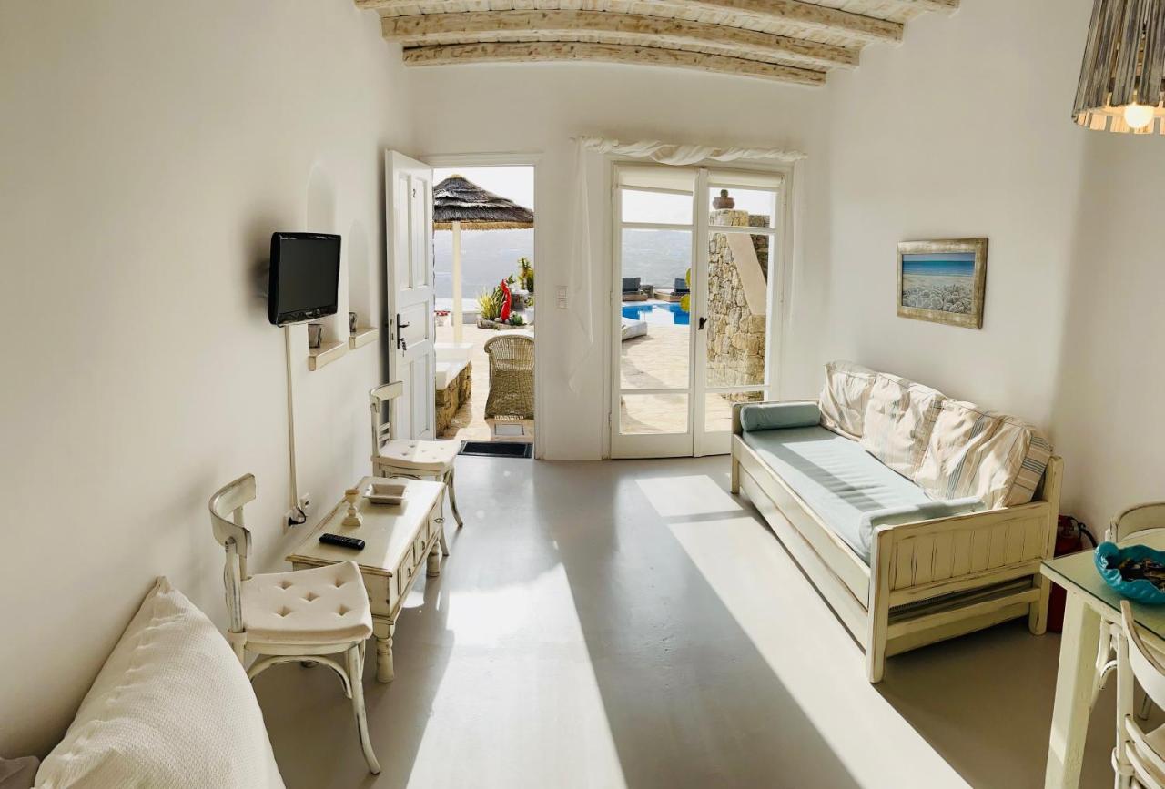 Navy Blue Apartment Ornos (Mykonos)