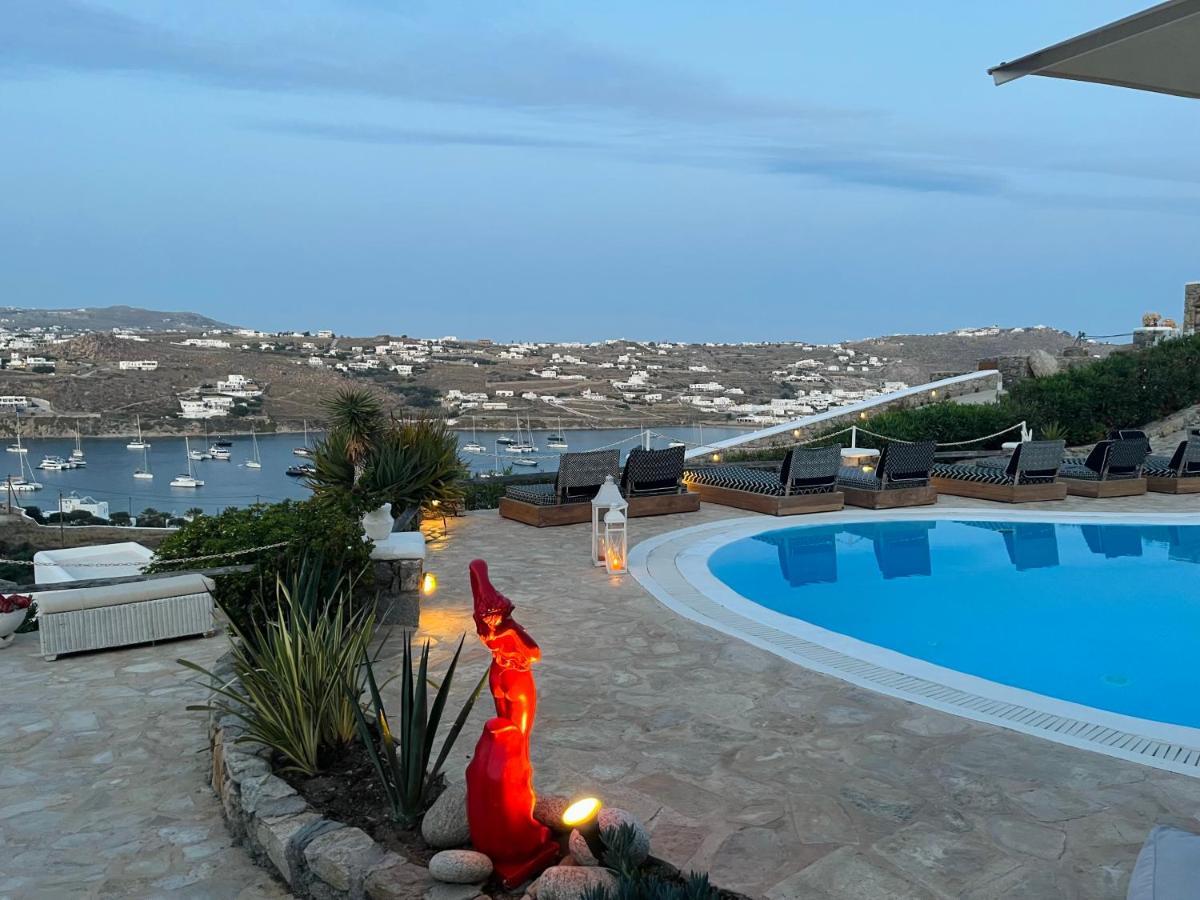 Navy Blue * Ornos (Mykonos)
