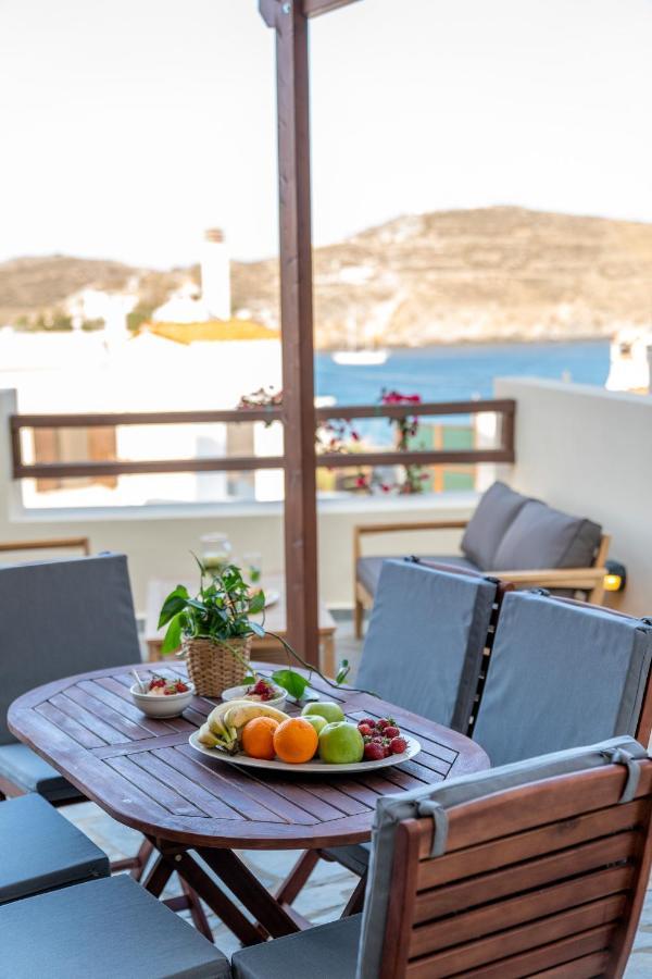 Syra Vari (Syros)