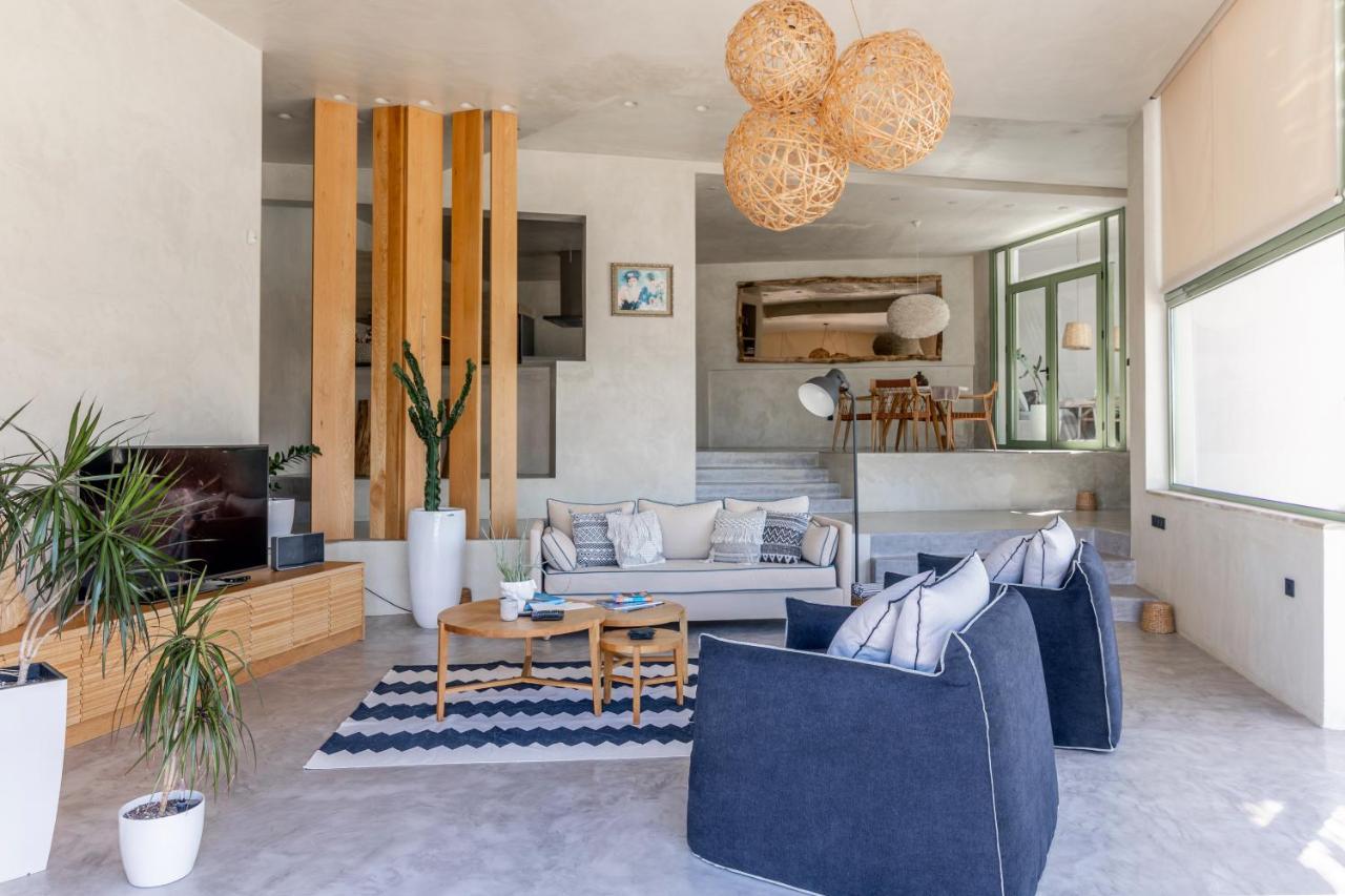 Villa Mama La Roosa Luxury Retreat