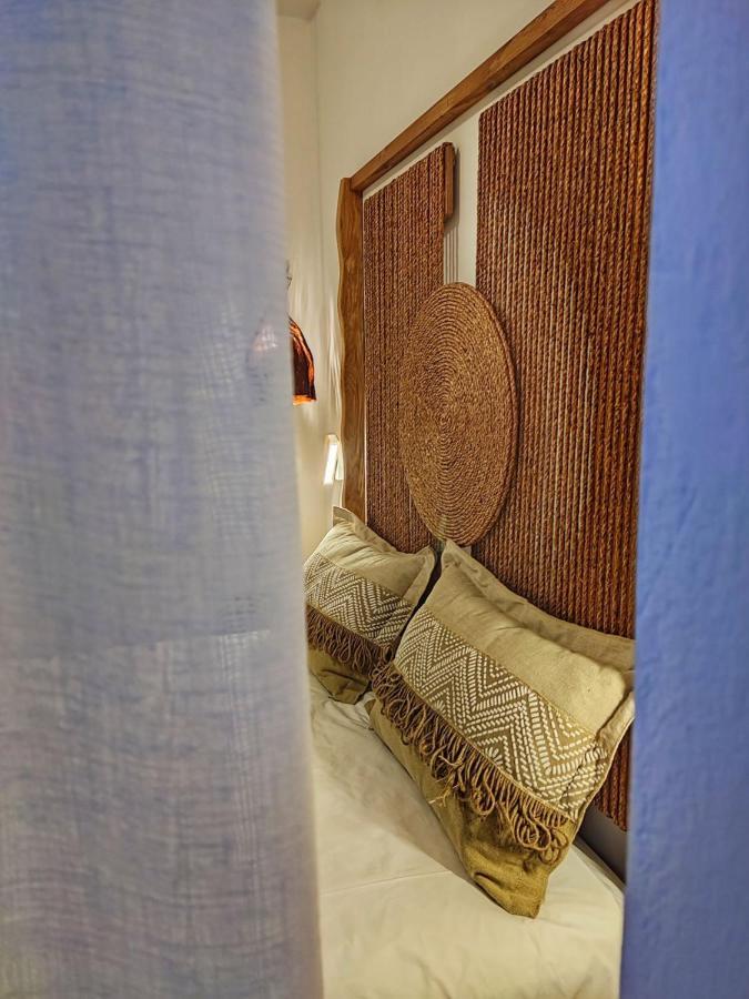 L A Boutique With Private Hot Tub