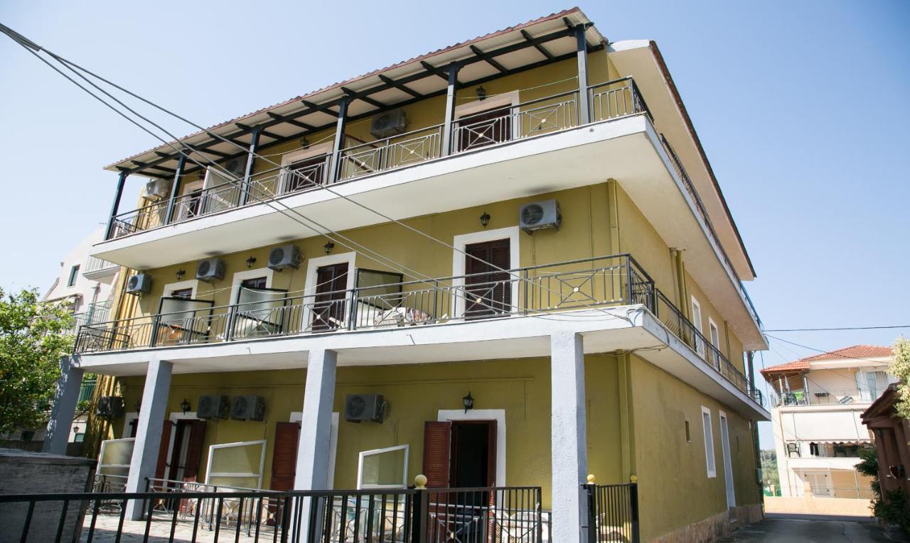 Aparthotel Petania & Lixouri