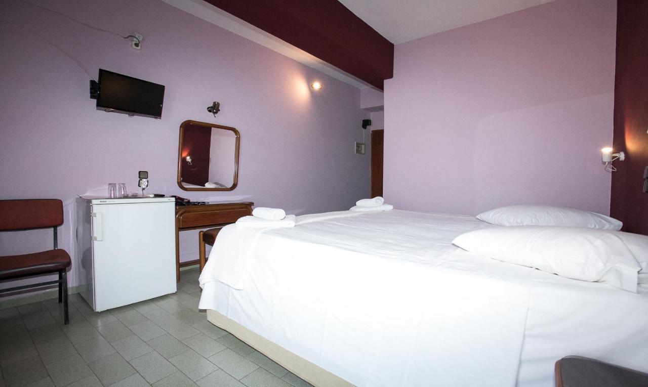 Petania & Aparthotel 3*