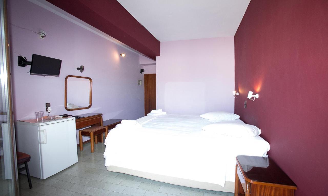 Petania & Aparthotel Lixouri