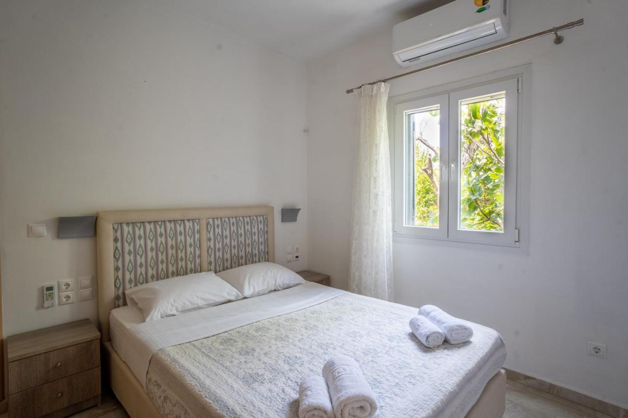 Liana Studios Apartment *