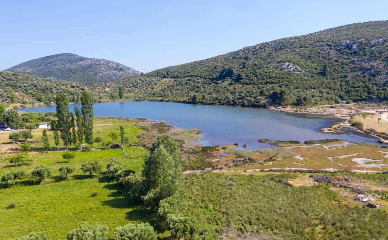 Studios Kofos Limin