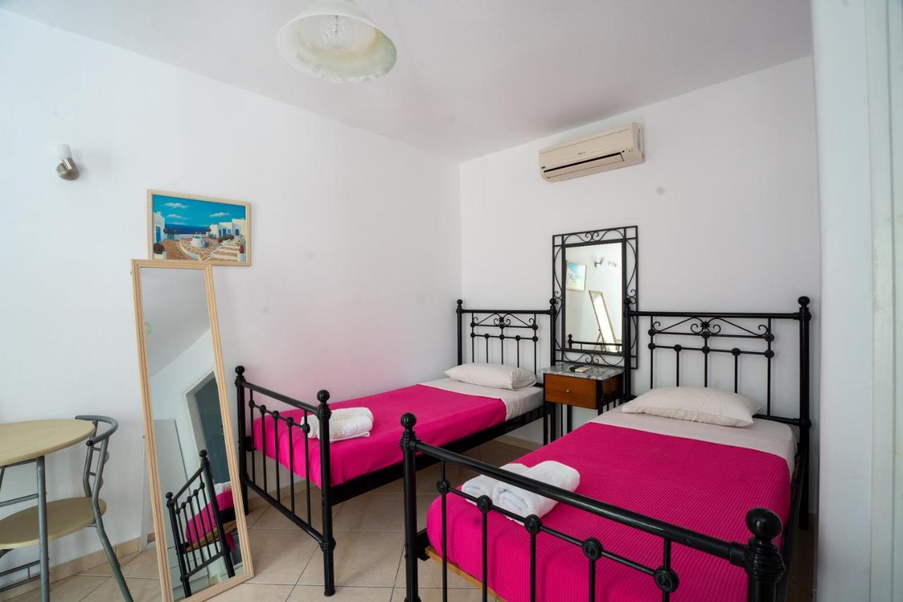 Liana Studios Apartment *