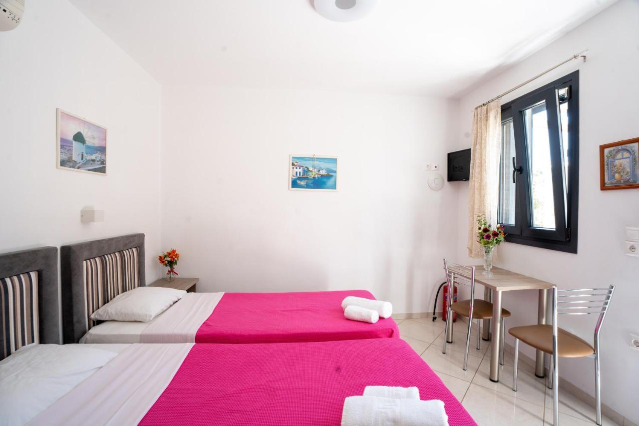 Liana Studios Apartment