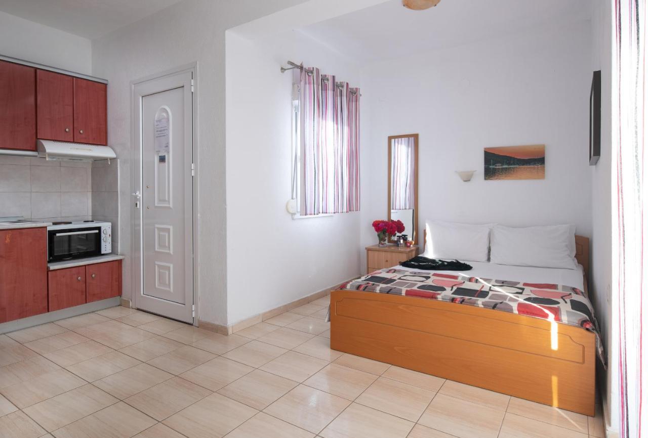 Apartment Studios Kofos Limin Porto Koufo