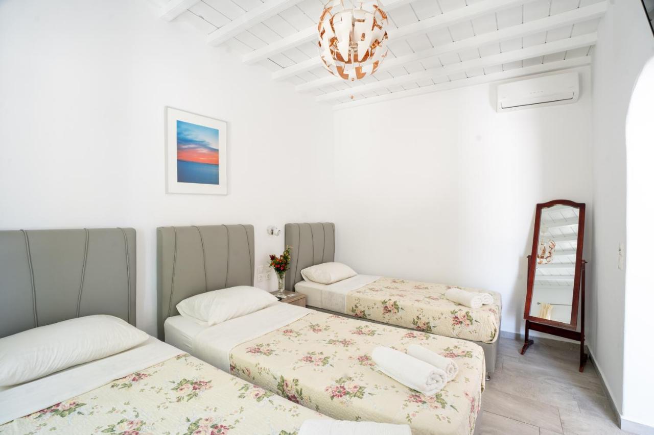 Liana Studios *