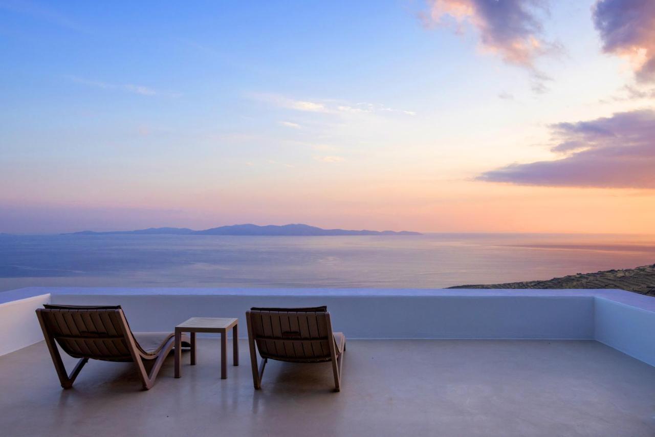 Living Theros Luxury