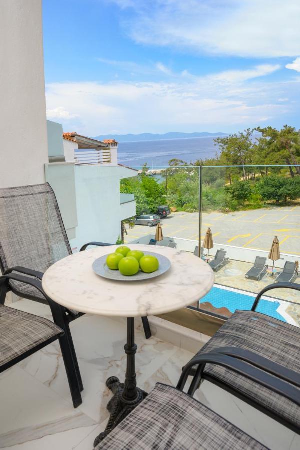Leandros Hotel Nea Roda